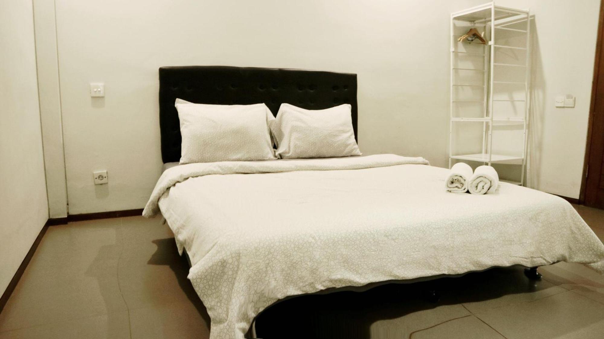 Wisma tamu Proven Living Bandung